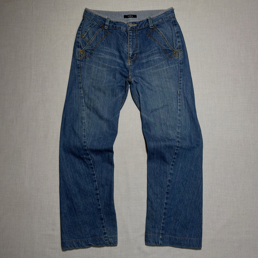 EDWIN // CONTRAST STITCH ENGINEERED DENIM (W-32)