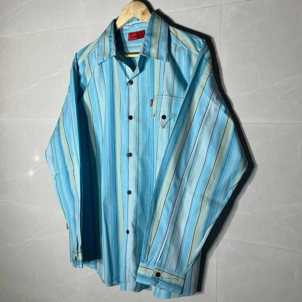 LEVI’S WESTERN STRIPED SHIRT (L|XL)