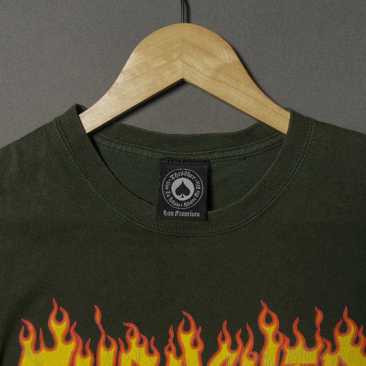 THRASHER FLAME LOGO SKATE TEE