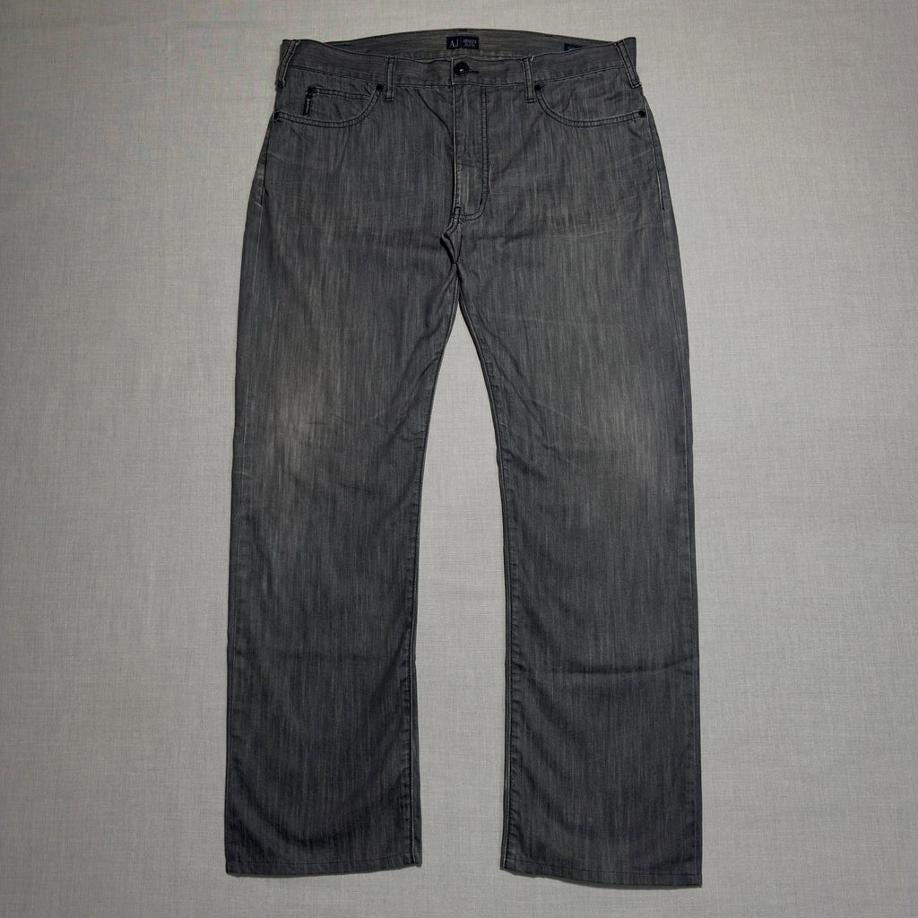 ARMANI JEANS // CLASSIC WASH GREY DENIM (W-38)(L-43)