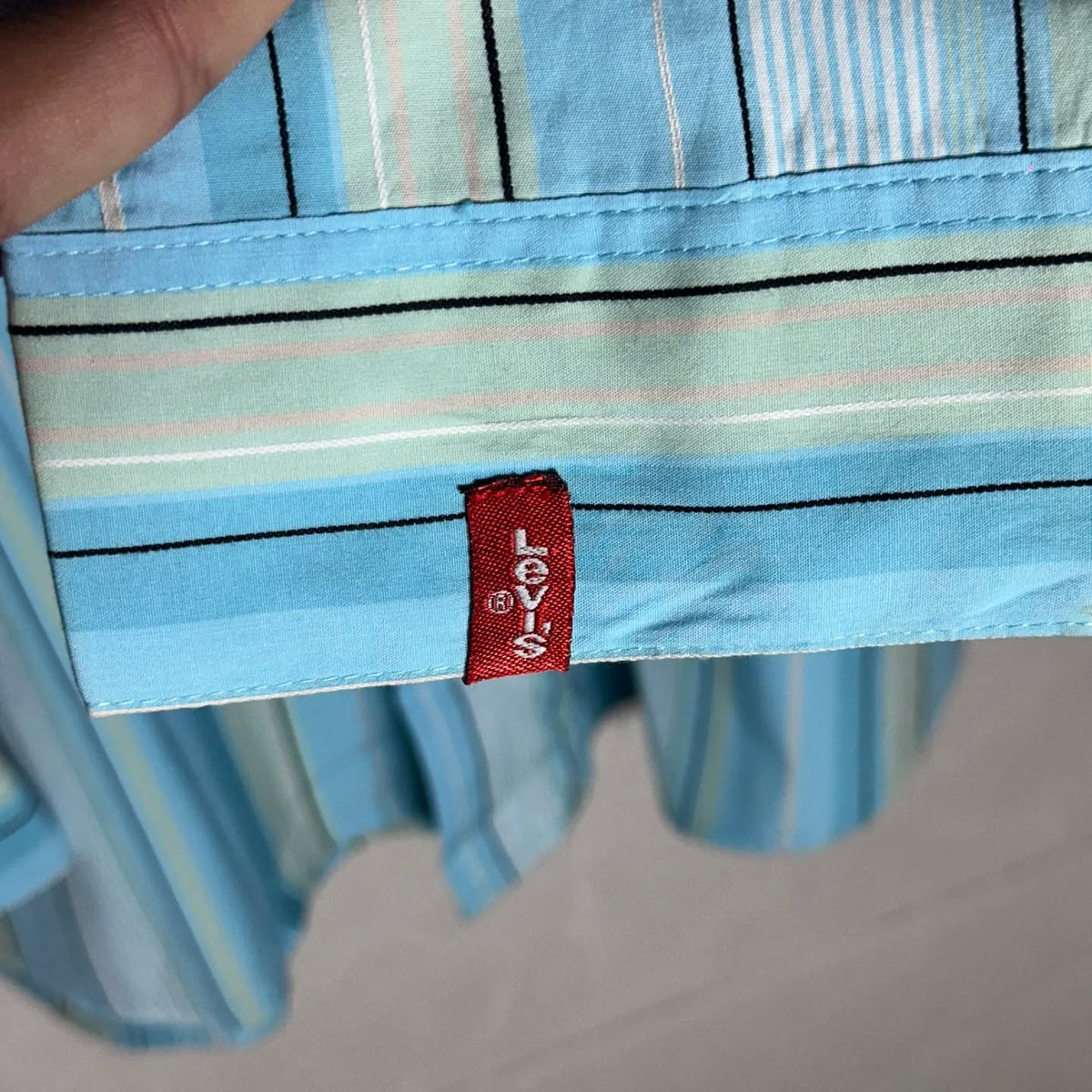 LEVI’S WESTERN STRIPED SHIRT (L|XL)