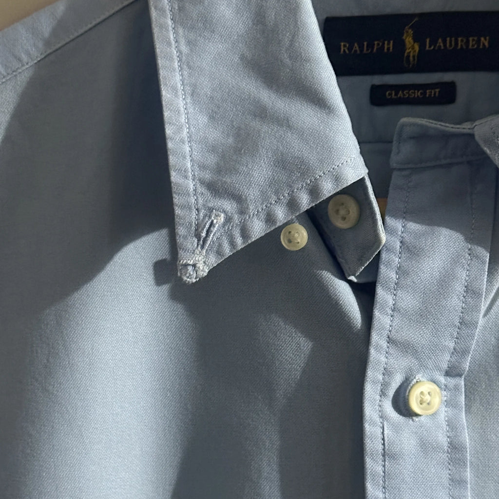 RALPH LAUREN LIGHT BLUE ‘CLASSIC FIT’ SHIRT (M|L)