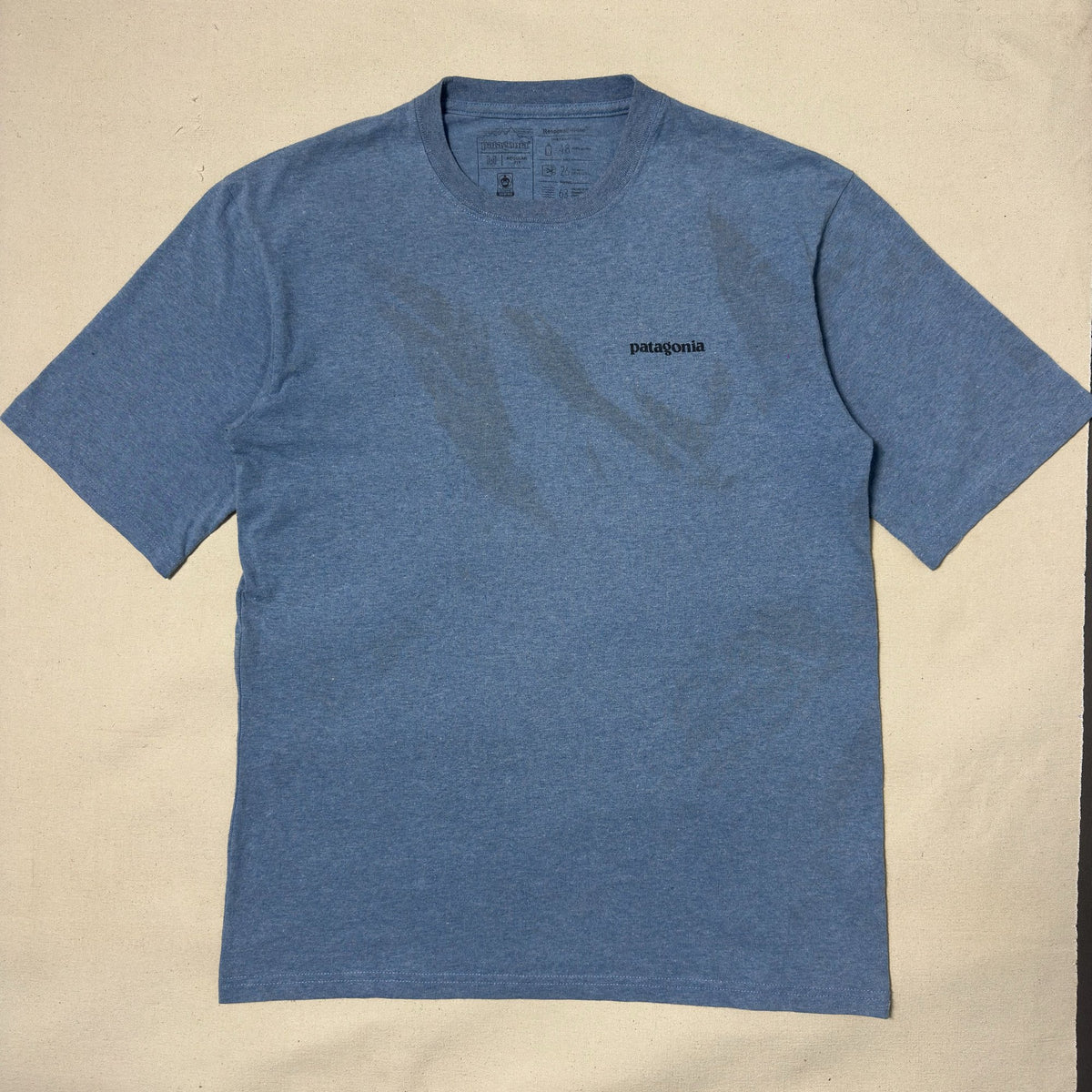 PATAGONIA FITZ ROY LOGO SUN-FADED TEE  (M)