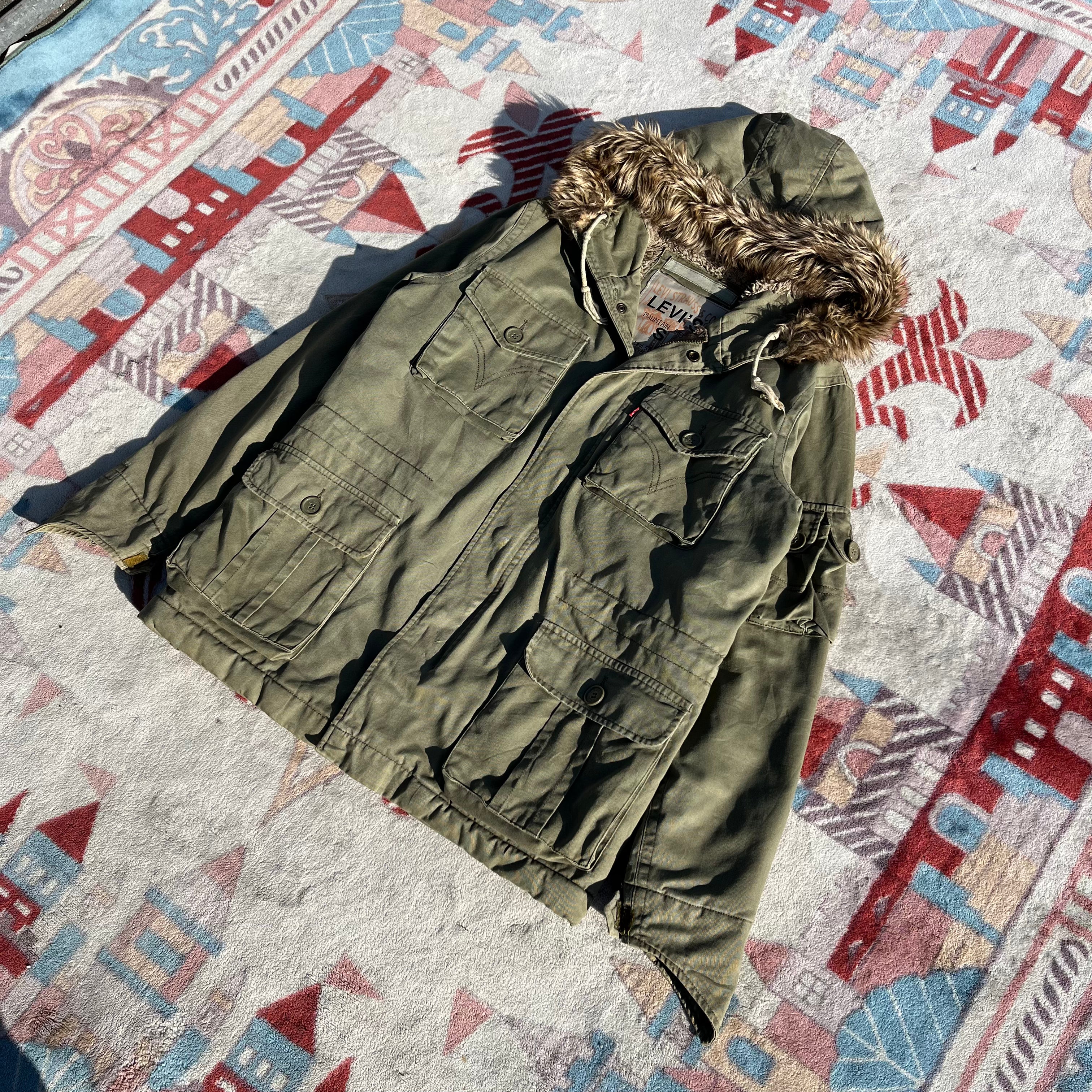 Levi’s "Mountain Field" 2006 (M|L)