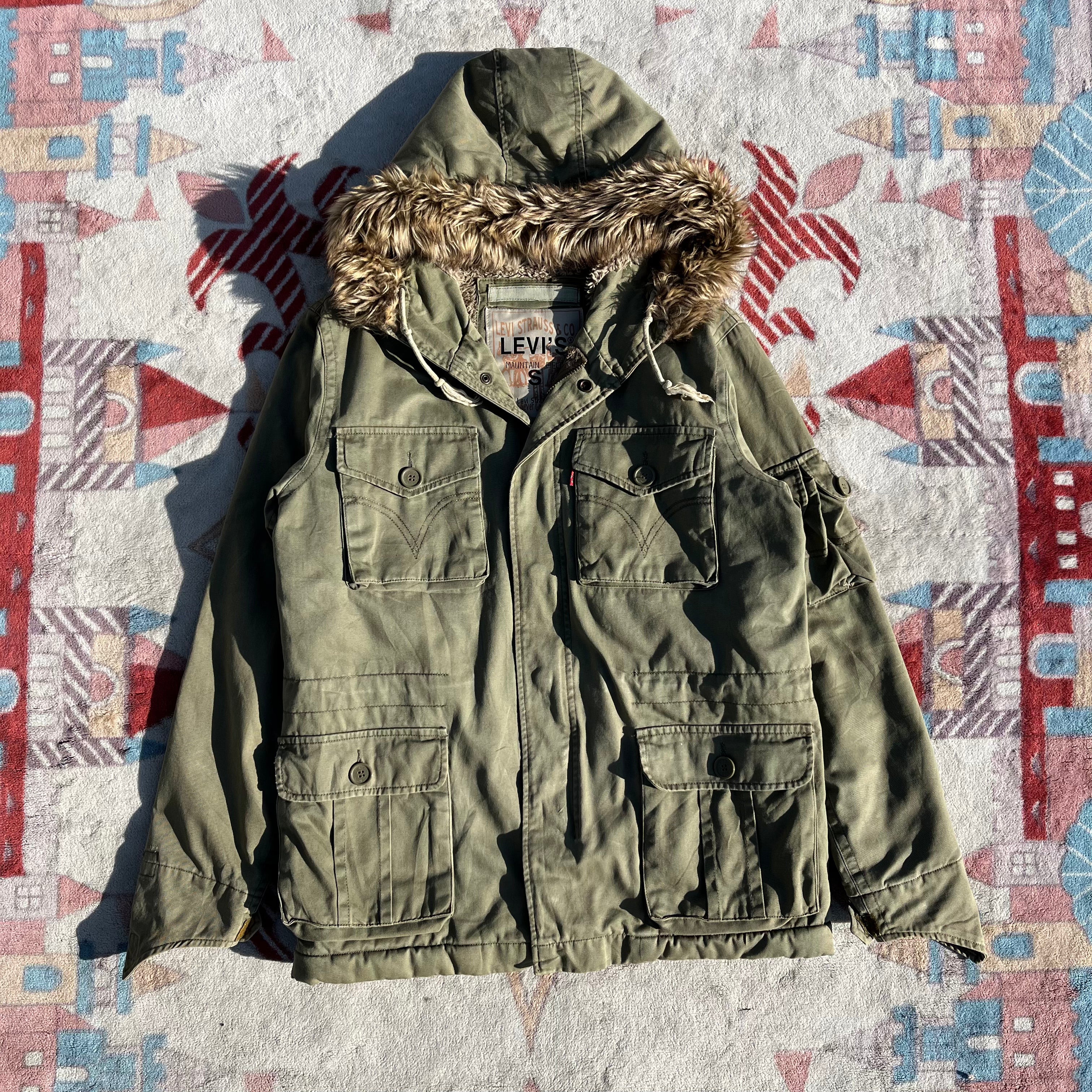 Levi’s "Mountain Field" 2006 (M|L)